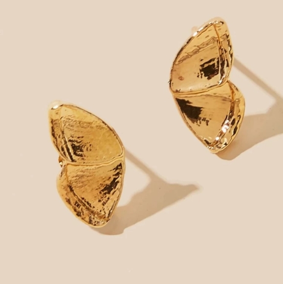 *Piper* Butterfly Wing Earrings - Picture 3 of 4